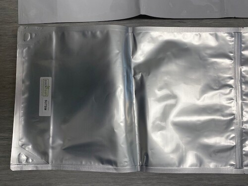 Stand Up Pouch With Zipper 3kg 300x500mm SILVER MATT - Pack Fresh